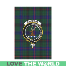 Load image into Gallery viewer, Davidson Tartan Flag Clan Badge K7