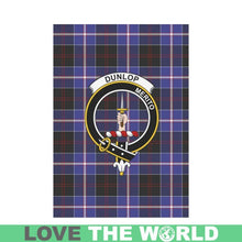 Load image into Gallery viewer, Dunlop Tartan Flag Clan Badge K7